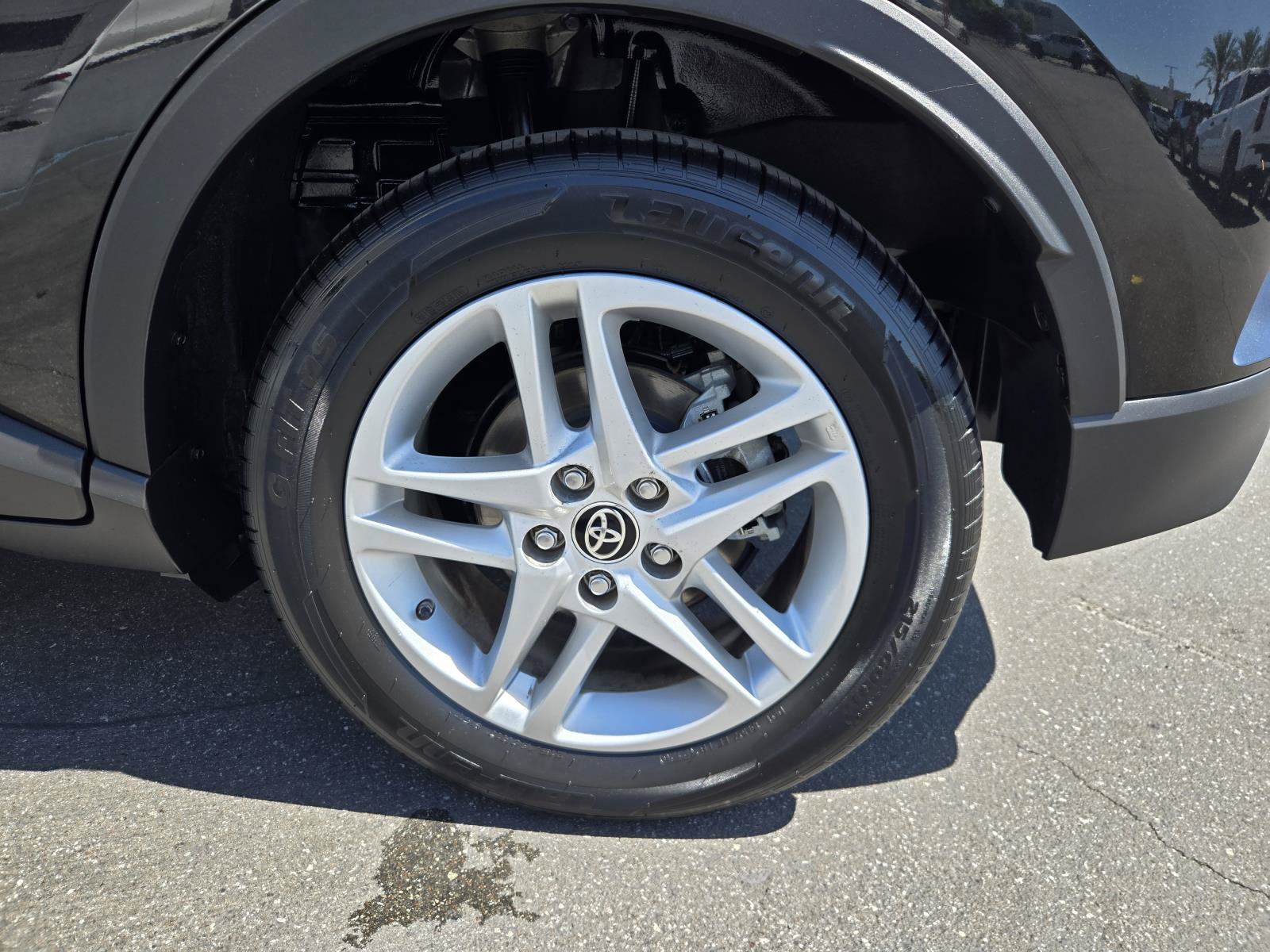 Used 2021 Toyota C-HR LE FWD image 35