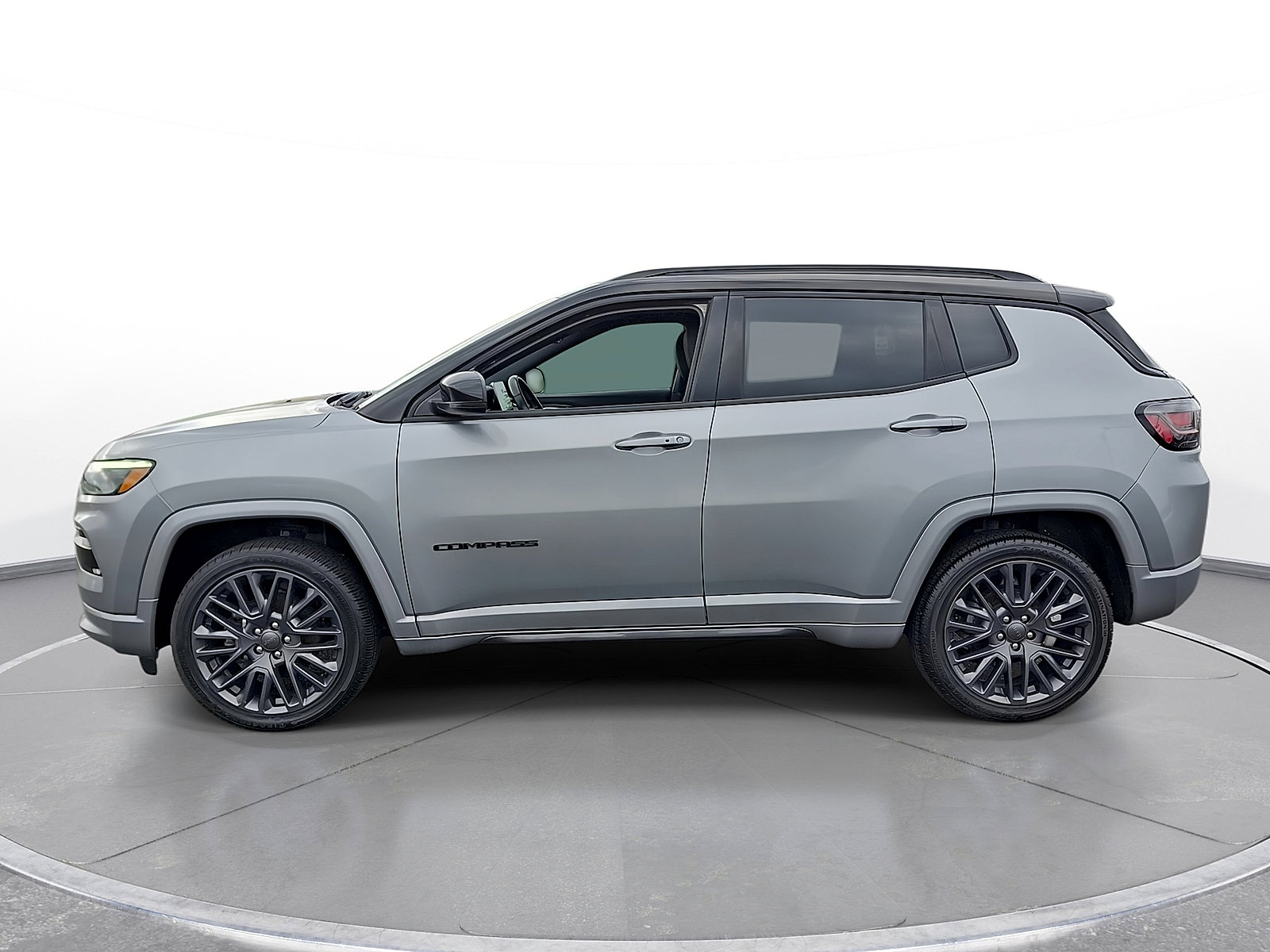 Used 2022 Jeep Compass High Altitude AWD/4WD image 5