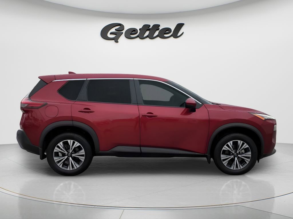 Certified 2022 Nissan Rogue SV image 4