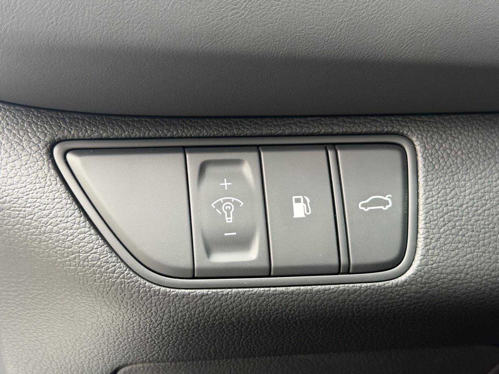 New 2026 Genesis G70 2.5T AWD/4WD image 25