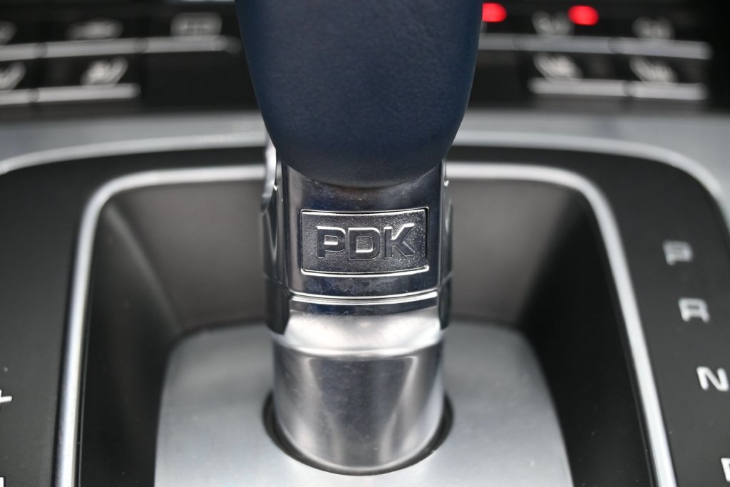 Used 2014 Porsche 911 Carrera image 21