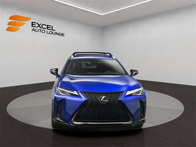 Used 2022 Lexus UX 200 F Sport image 2