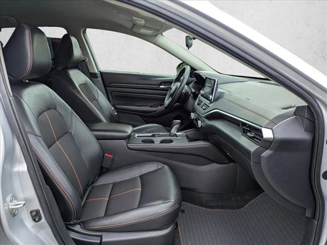 Used 2020 Nissan Altima 2.5 SR FWD image 19