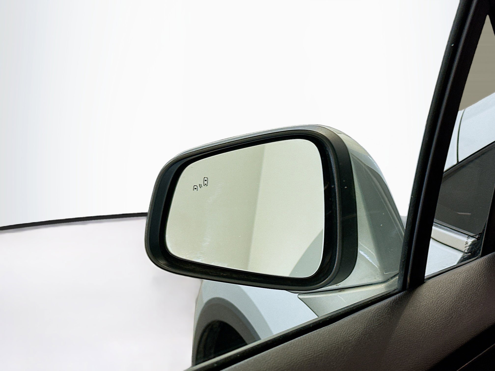 Used 2021 Buick Encore Preferred w/ Safety Package image 16