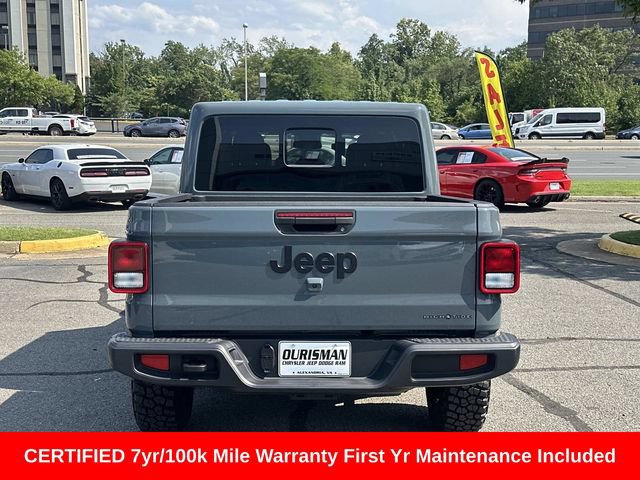Used 2025 Jeep Gladiator Sport AWD/4WD image 4