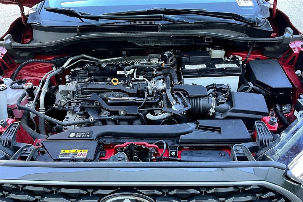 Certified 2022 Toyota Corolla Cross XLE w/ Convenience Package image 30