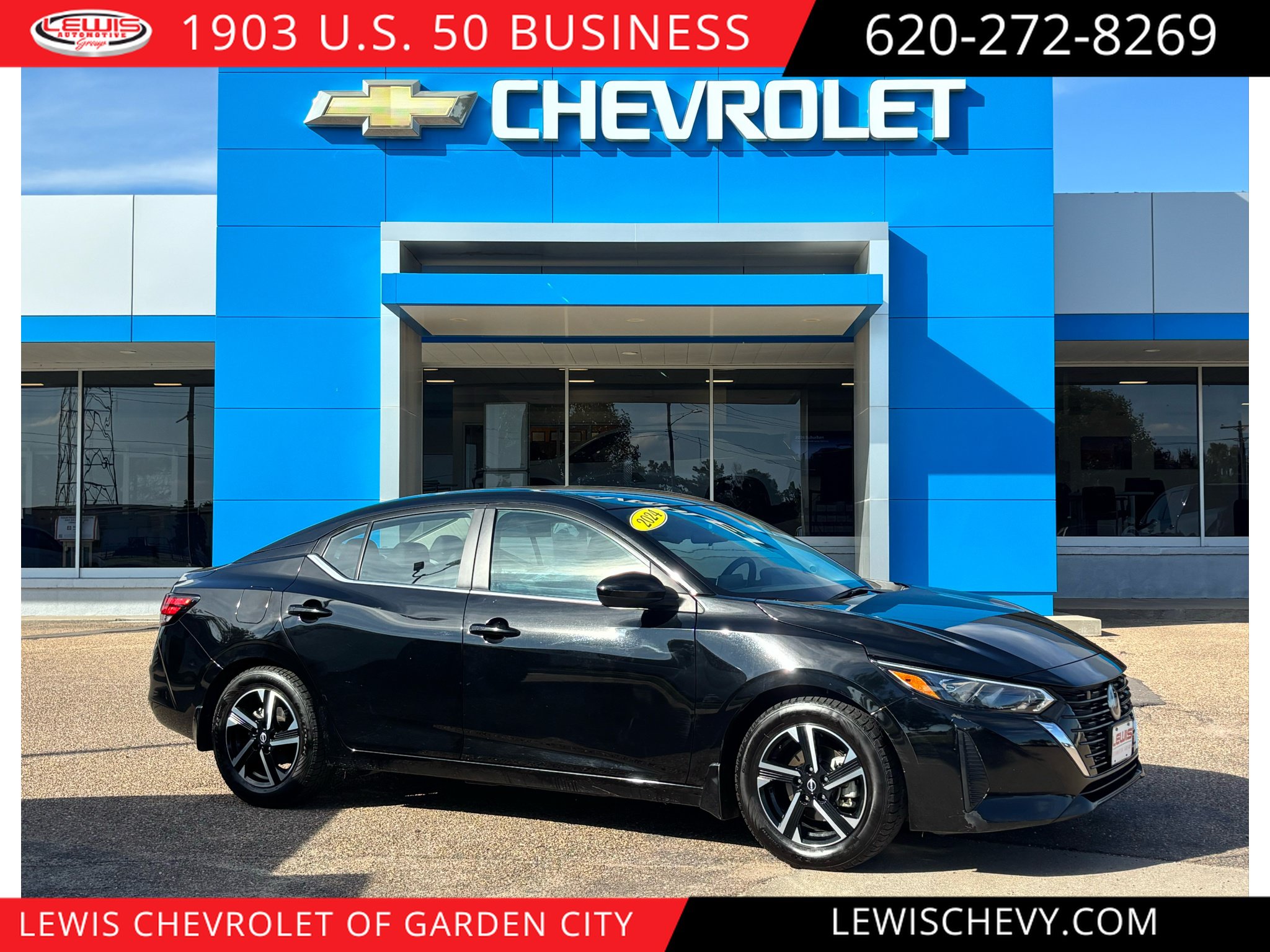 Used 2024 Nissan Sentra SV FWD image 1