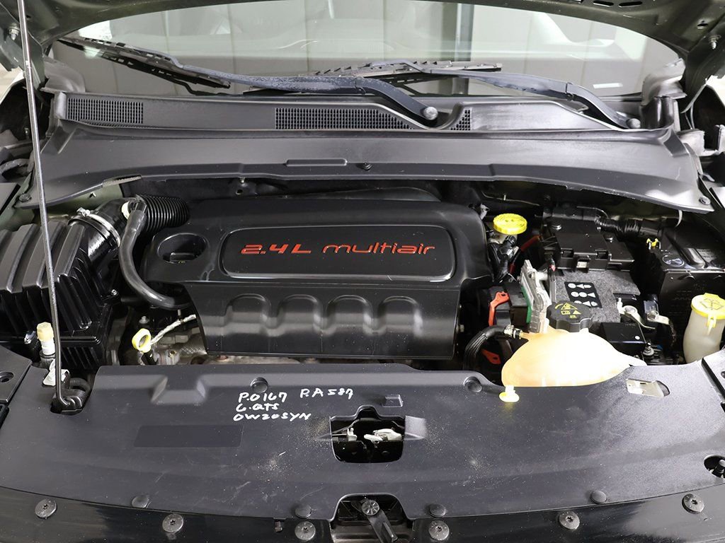 Used 2017 Jeep Compass Limited w/ Safe & Security Group AWD/4WD image 19