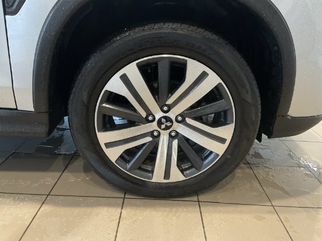 Used 2025 Mitsubishi Outlander Sport ES AWD/4WD image 40