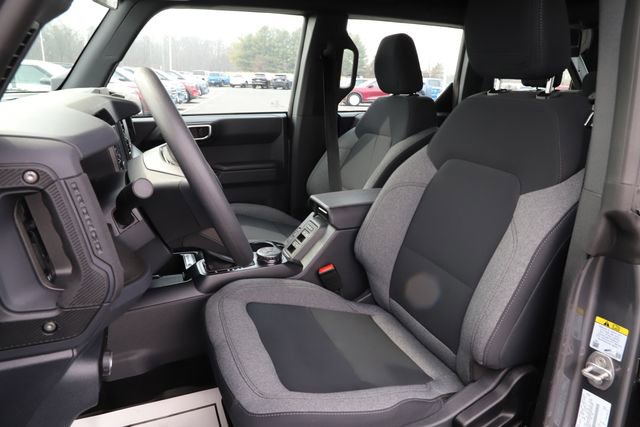 Used 2025 Ford Bronco 4-Door image 12