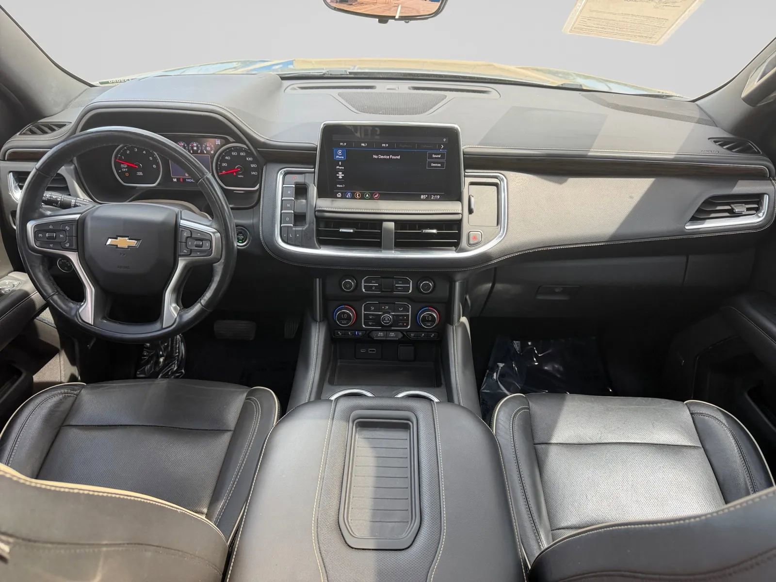 Used 2021 Chevrolet Tahoe Premier w/ Premium Package AWD/4WD image 19