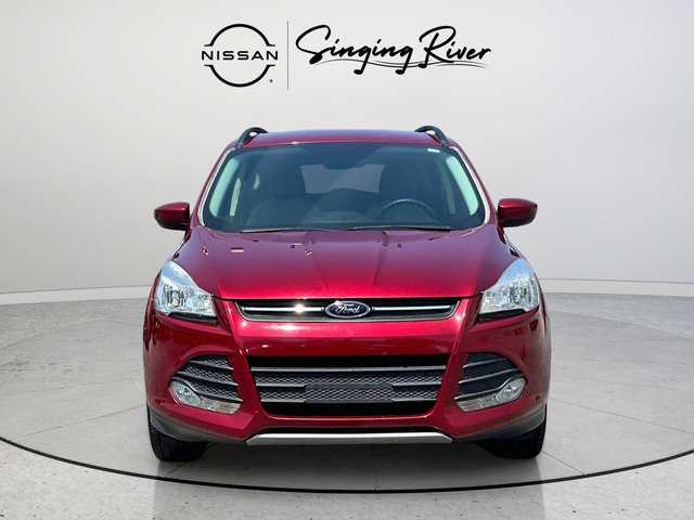 Used 2016 Ford Escape SE w/ Equipment Group 201A FWD image 2