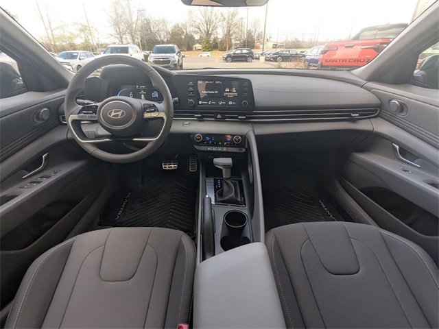 New 2026 Hyundai Elantra Sport image 5