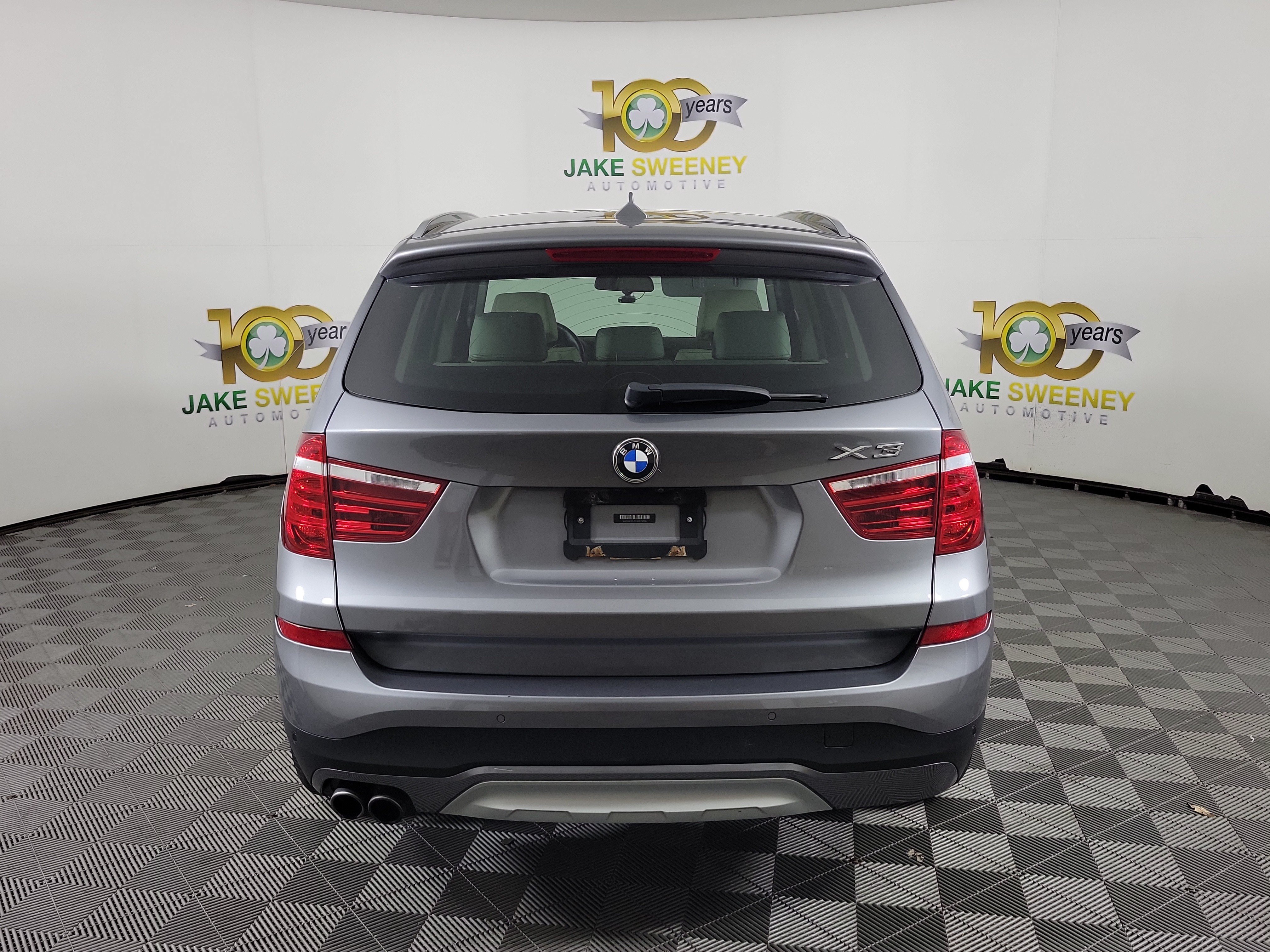 Used 2017 BMW X3 xDrive28i AWD/4WD image 3