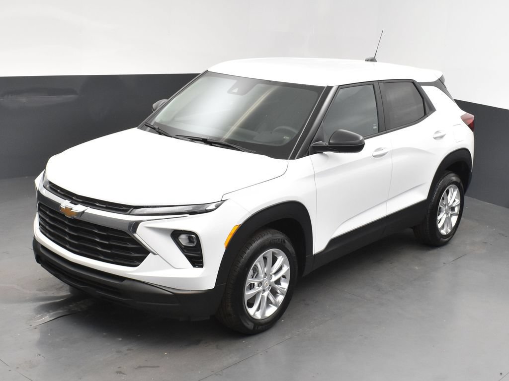 New 2025 Chevrolet TrailBlazer LS w/ LS Convenience Package FWD image 30