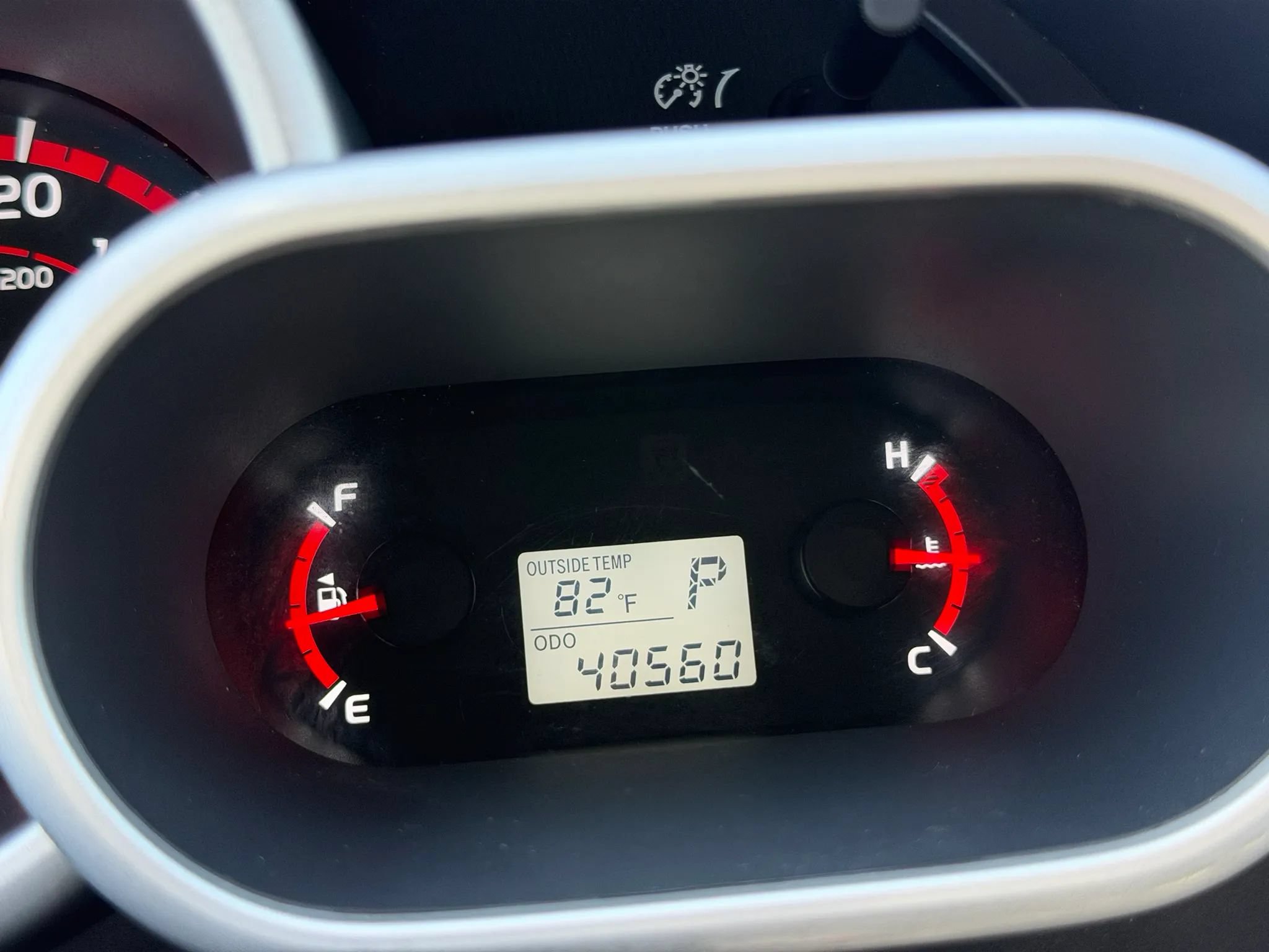 Used 2009 Pontiac Vibe GT FWD image 10