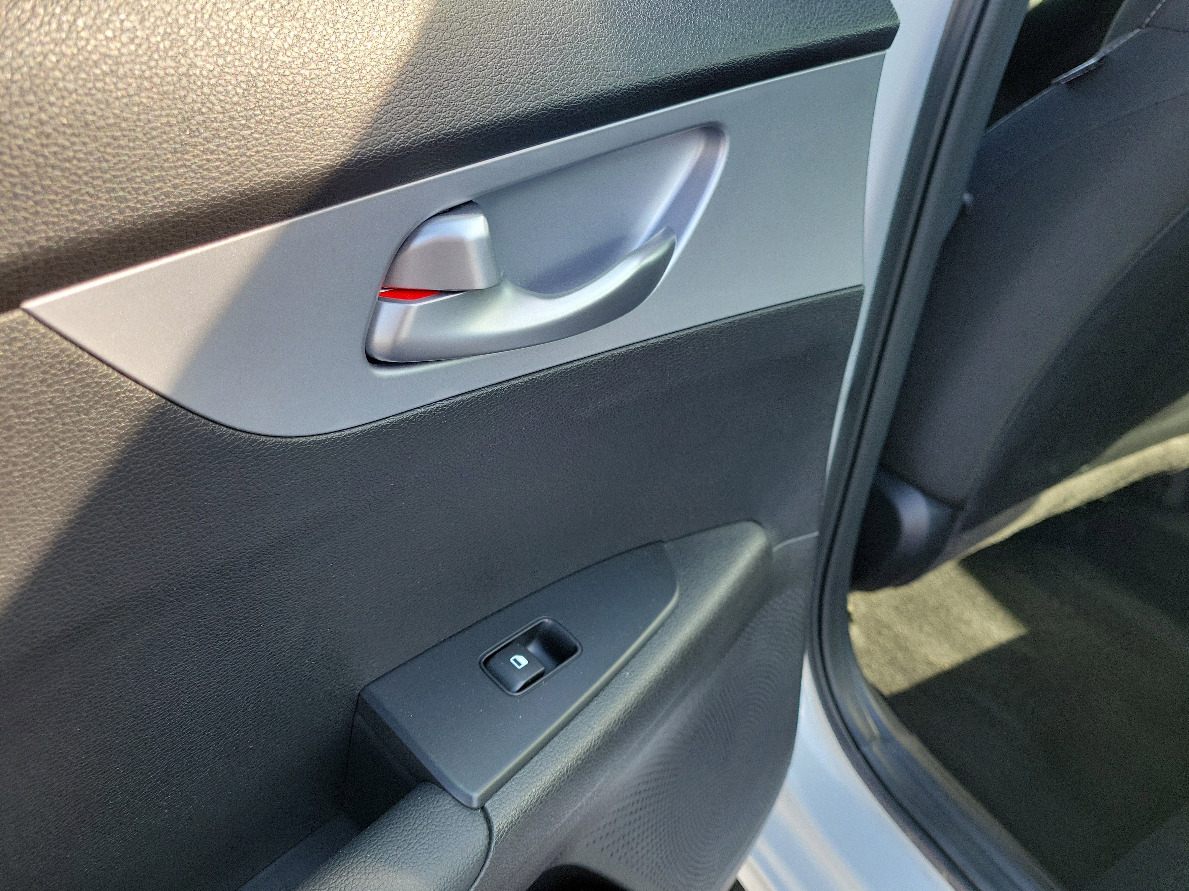 Used 2024 Kia Forte LX image 13