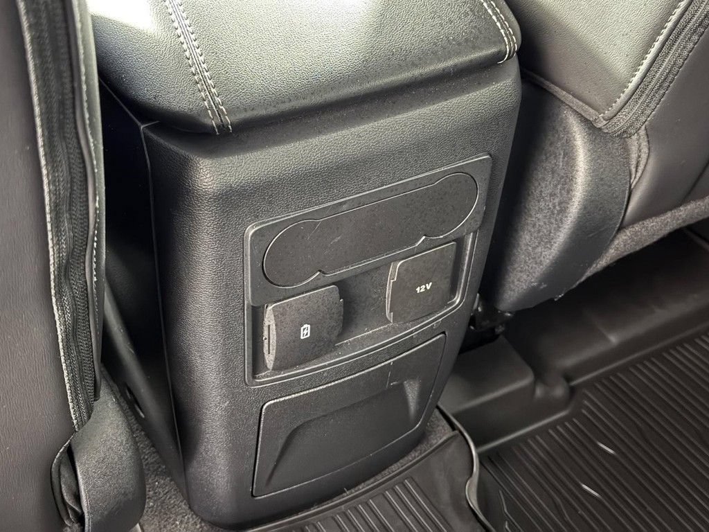 Used 2023 Ford Explorer XLT w/ Equipment Group 202A AWD/4WD image 24