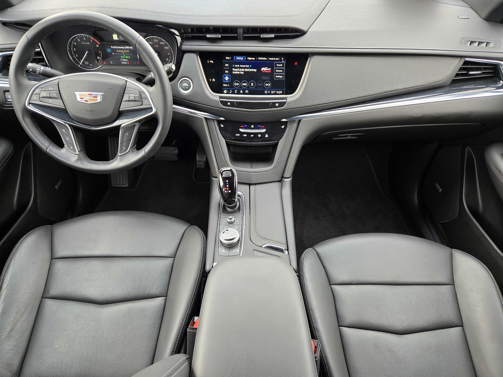 Certified 2025 Cadillac XT5 Premium Luxury image 12