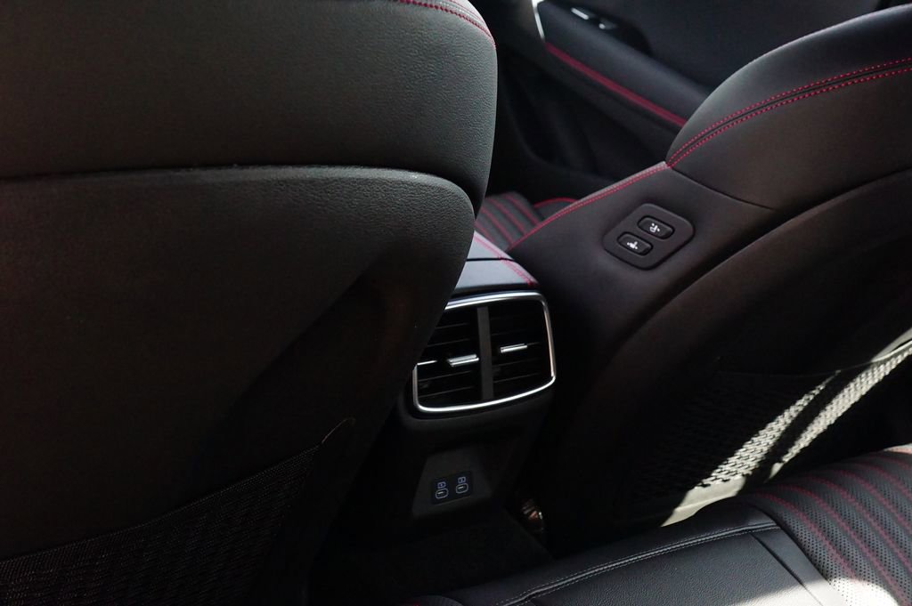 New 2026 Genesis G70 3.3T Sport Prestige image 19