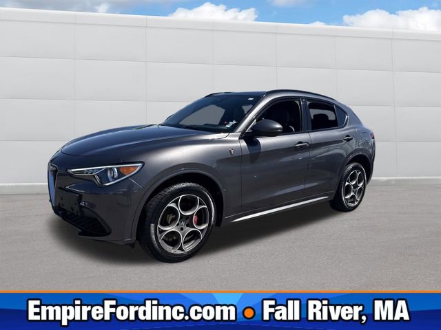 Used 2022 Alfa Romeo Stelvio Ti w/ Active Assist Plus Package AWD/4WD image 1