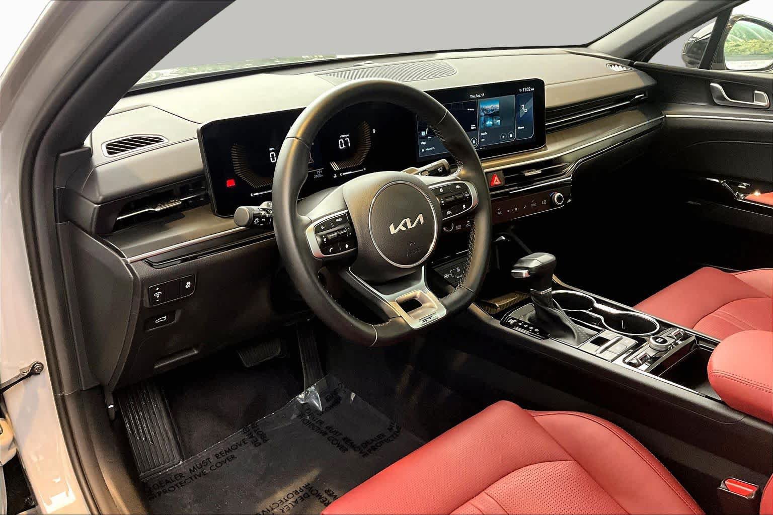 Used 2026 Kia K5 GT-Line w/ GT-Line Premium Package FWD image 18