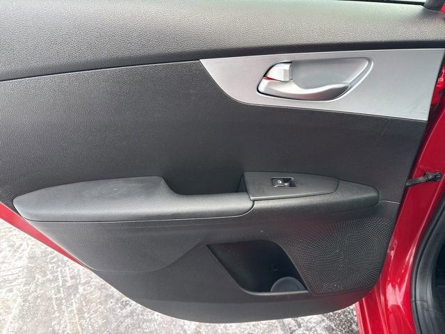 Used 2023 Kia Forte LXS image 33