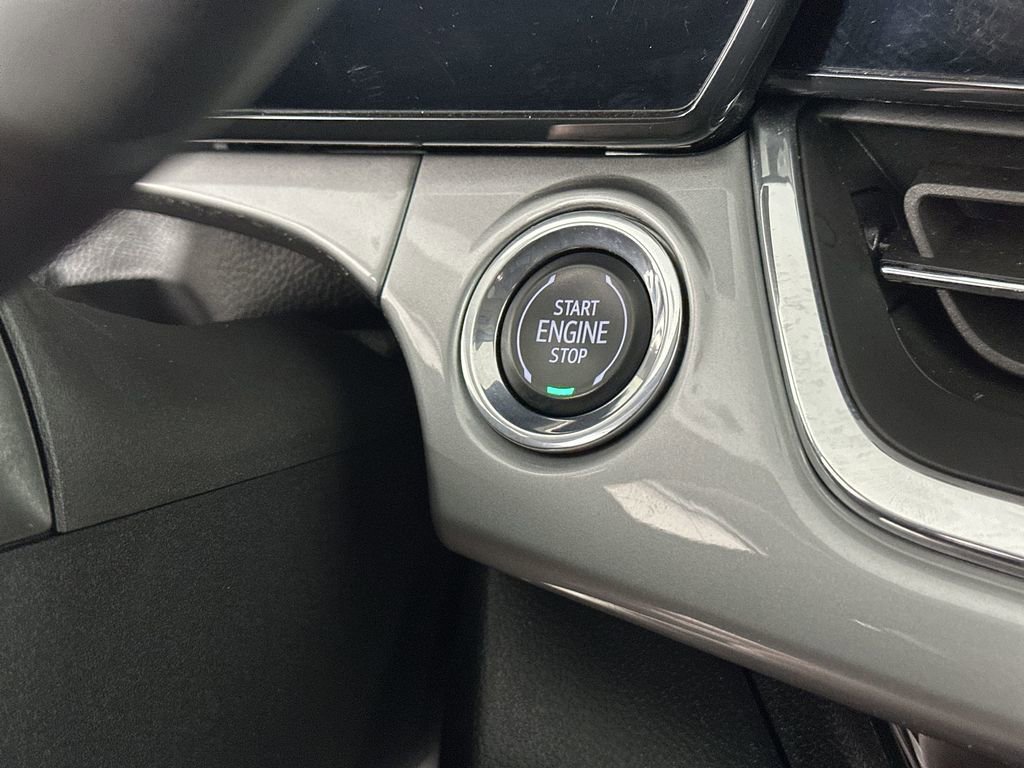 Certified 2024 Chevrolet Trax LT w/ Driver Confidence Package image 19