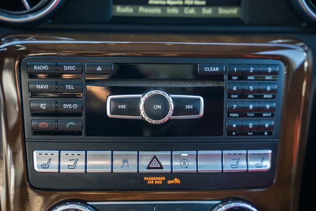 Used 2016 Mercedes-Benz SLK 300 image 23