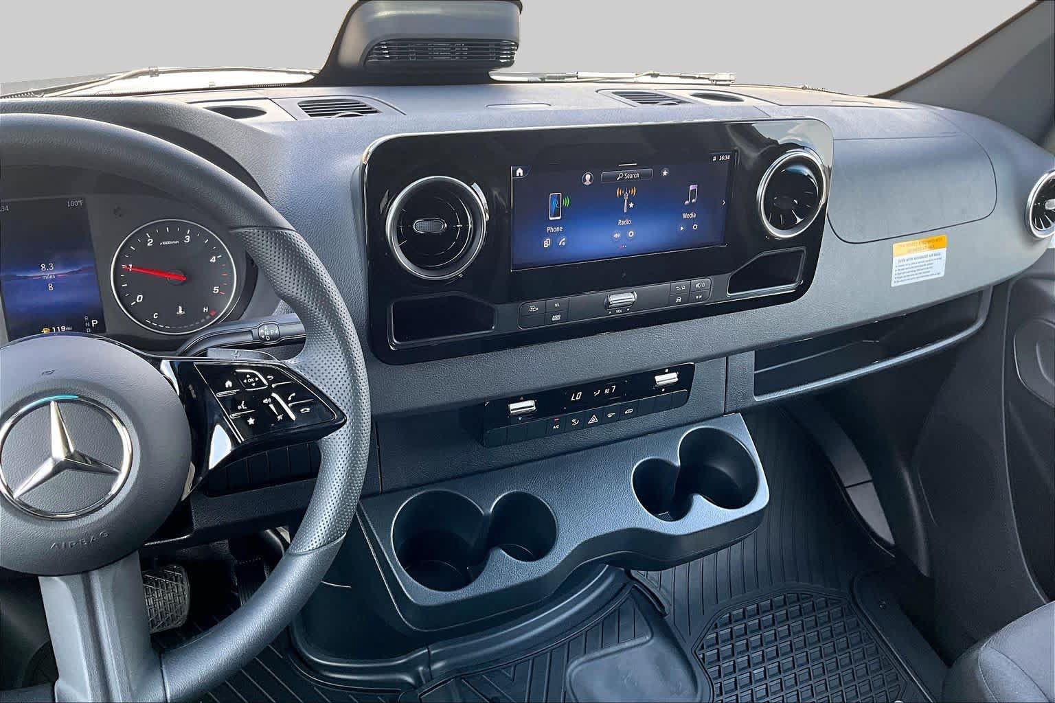 New 2026 Mercedes-Benz Sprinter 2500 image 6