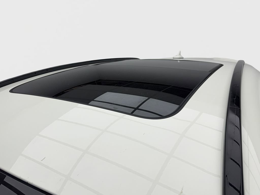 Used 2021 Maserati Levante S GranSport image 13