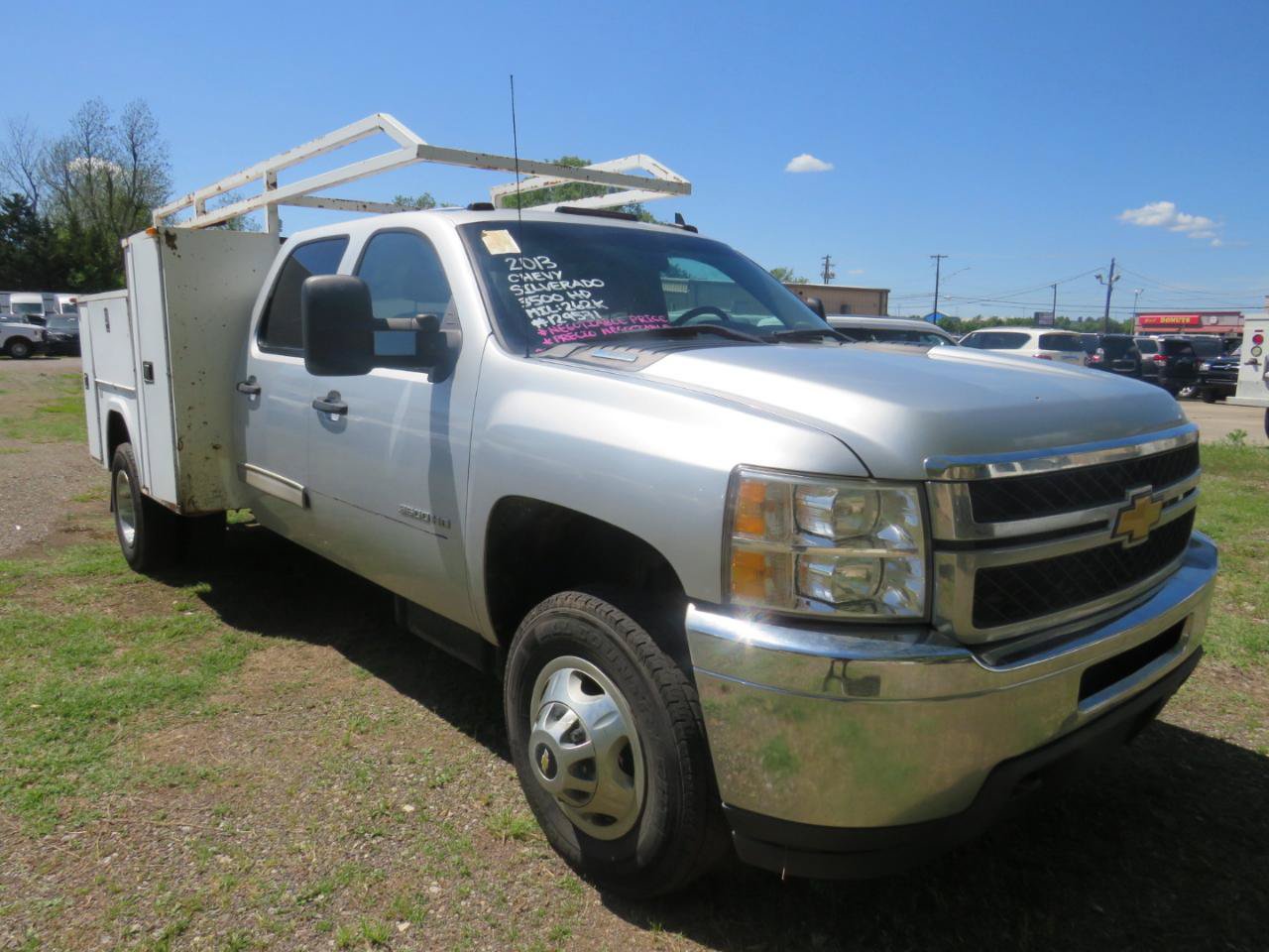 Used 2013 Chevrolet Silverado 3500 LT RWD image 3