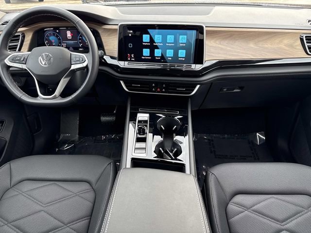 Certified 2025 Volkswagen Atlas SE image 20
