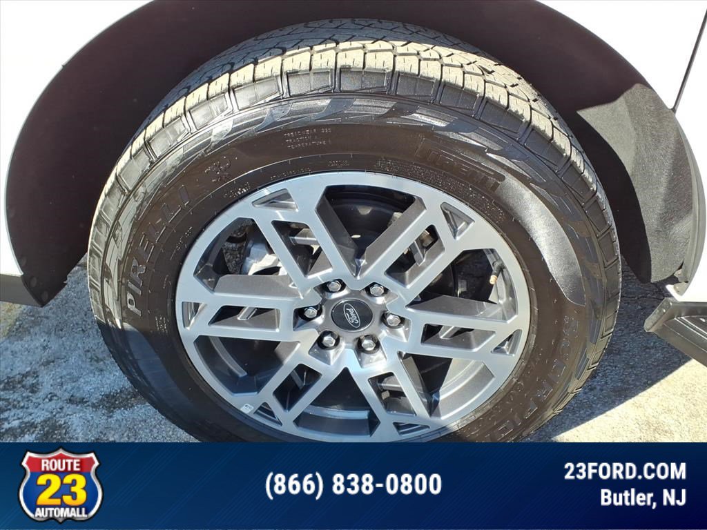 Certified 2025 Ford Expedition Max Active image 8