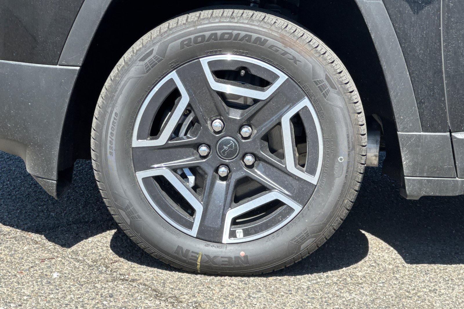 New 2026 Jeep Cherokee Laredo AWD/4WD image 23