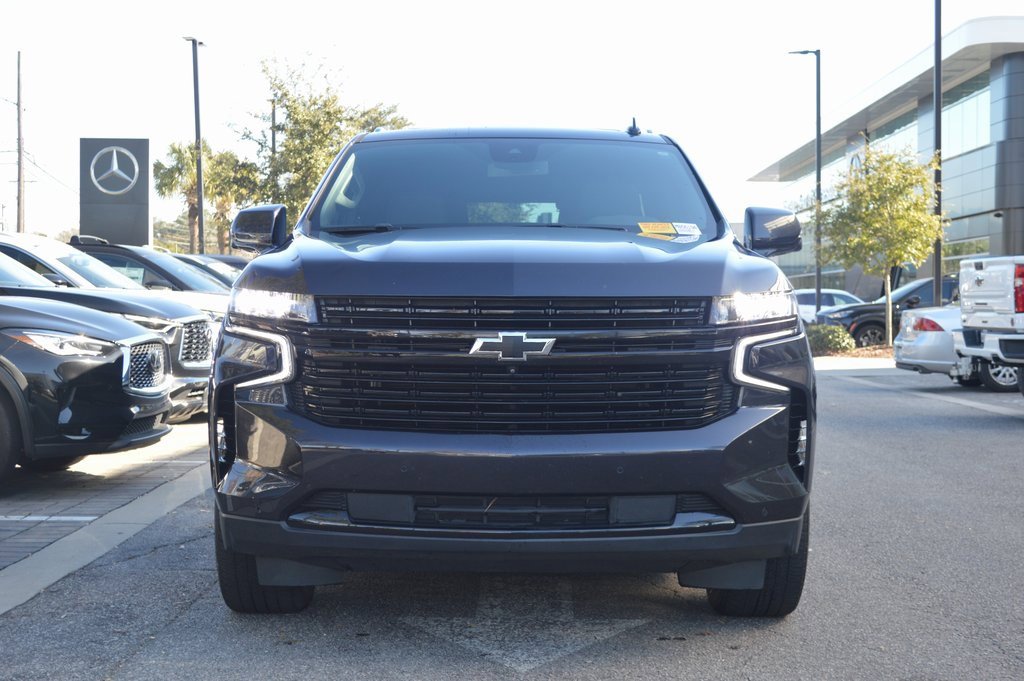 Used 2024 Chevrolet Tahoe RST w/ Luxury Package image 2