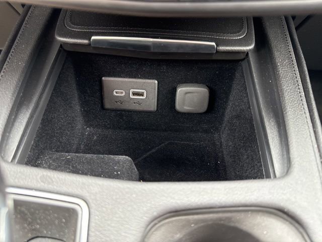 Used 2019 Cadillac XT4 Sport AWD/4WD image 47