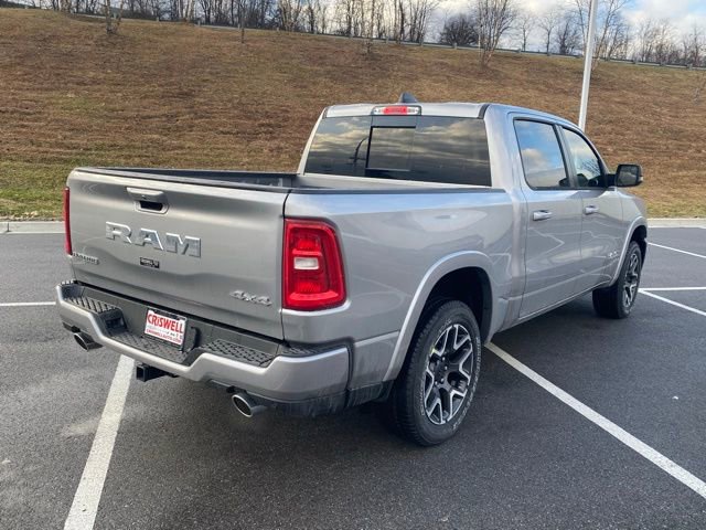 New 2026 RAM 1500 Laramie w/ Sport Appearance Package AWD/4WD image 8