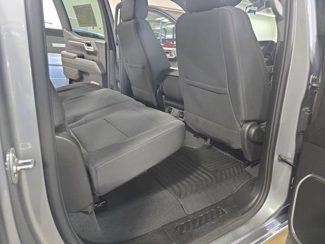 Used 2025 Chevrolet Silverado 1500 LT AWD/4WD image 15