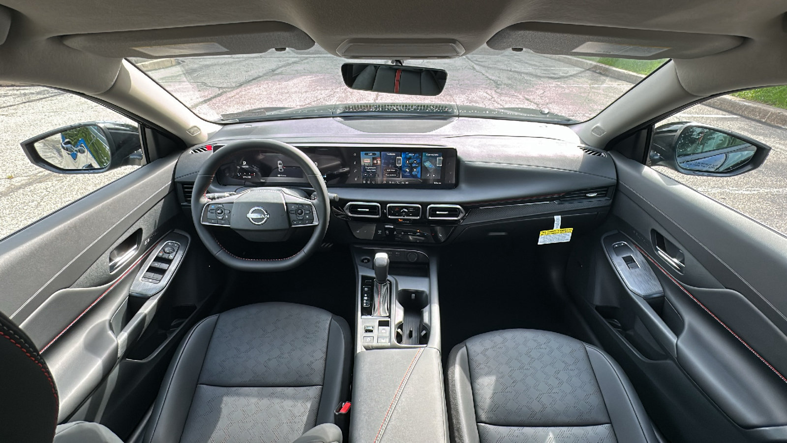 New 2026 Nissan Sentra SR w/ SR Premium Package FWD image 10