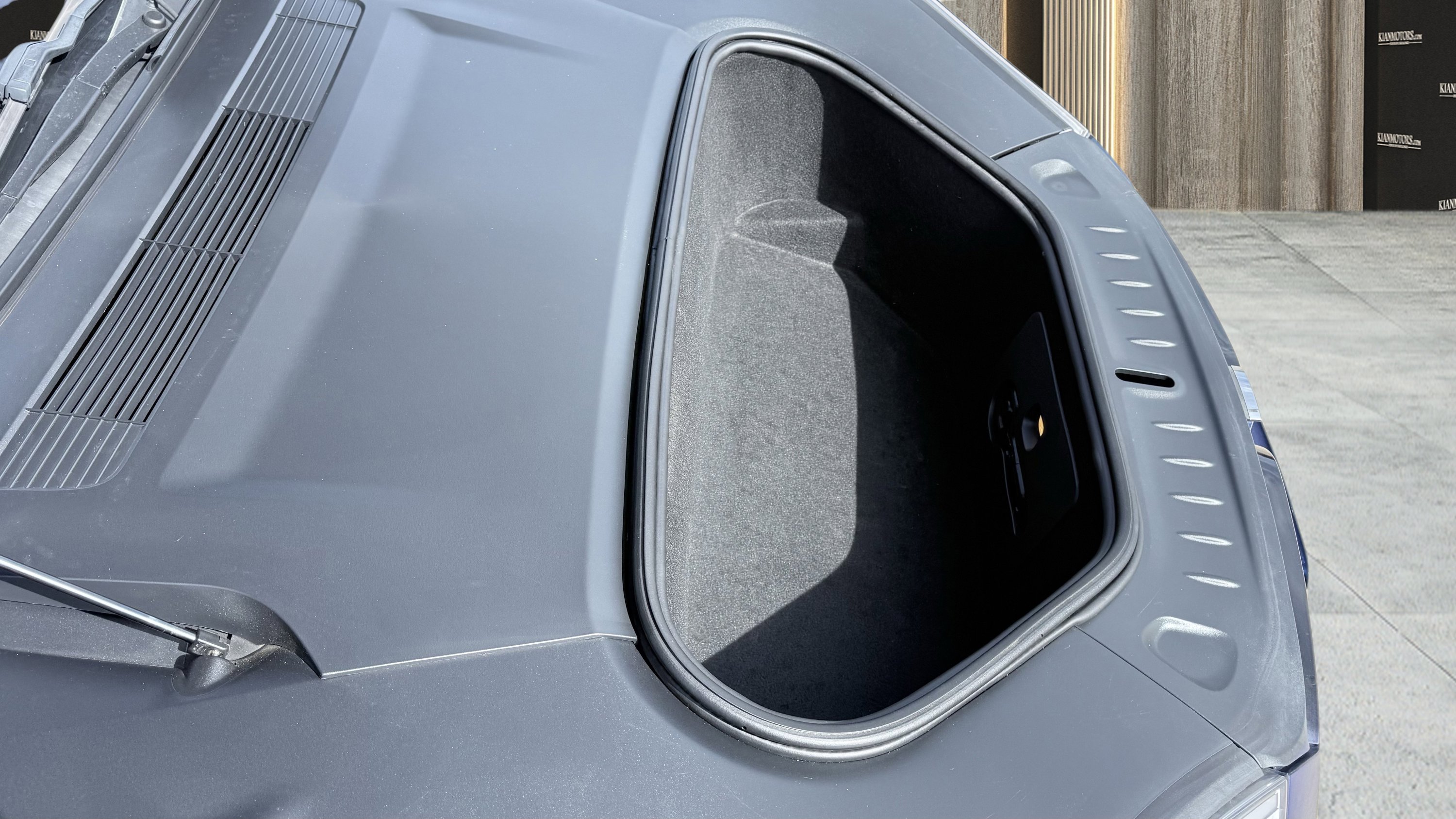 Used 2021 Tesla Model S Plaid image 14