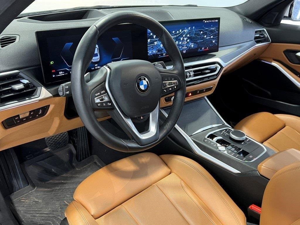 Used 2023 BMW 330i xDrive Sedan w/ Premium Package image 27