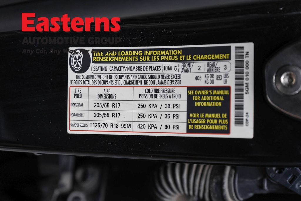 Used 2025 Volkswagen Jetta SE FWD image 33