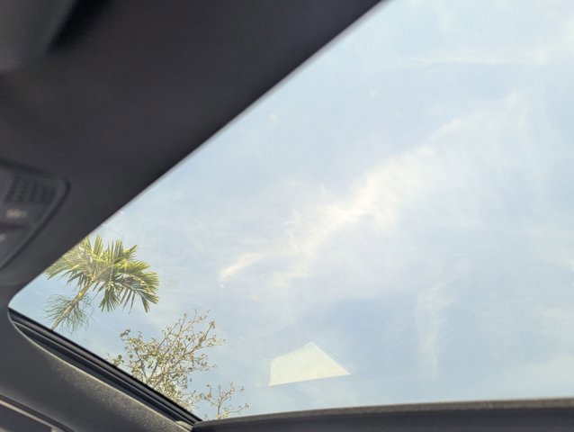 Used 2019 Mercedes-Benz E 300 image 9