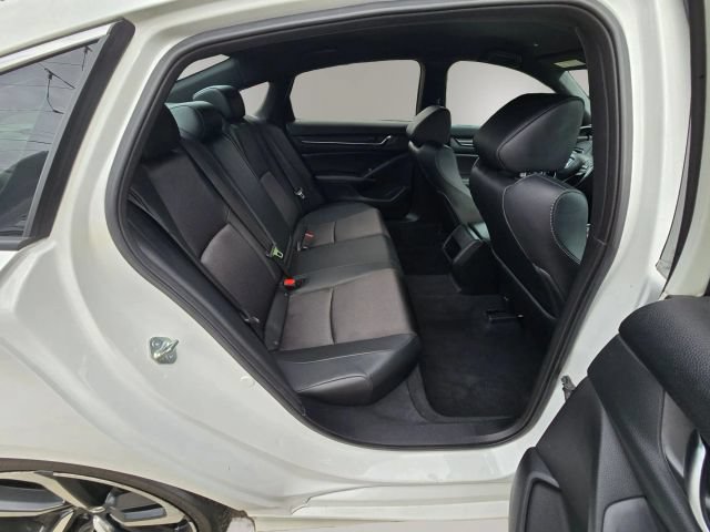 Used 2020 Honda Accord Sport image 14