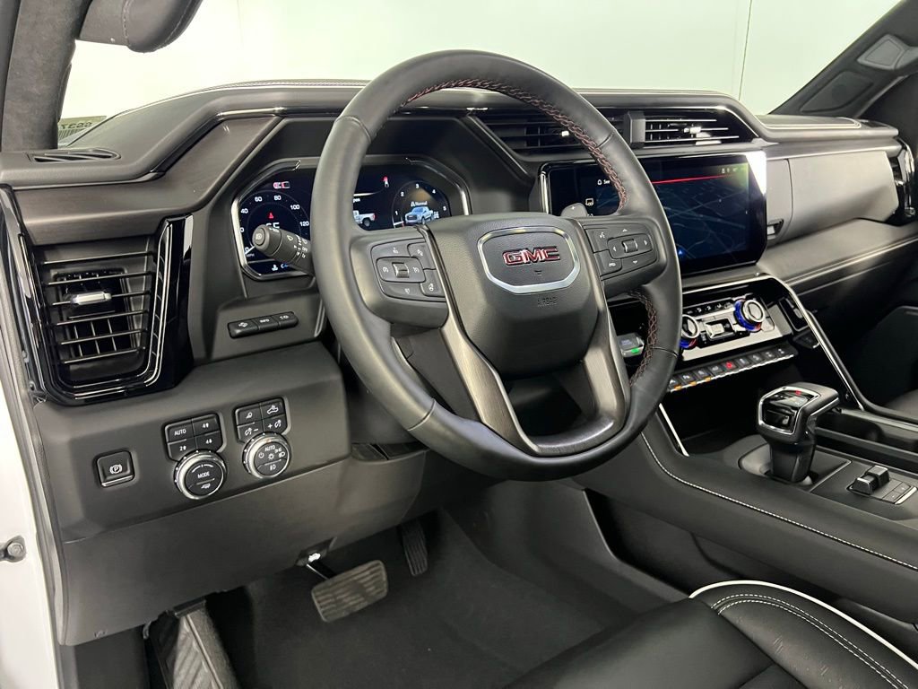Used 2025 GMC Sierra 1500 AT4X image 22