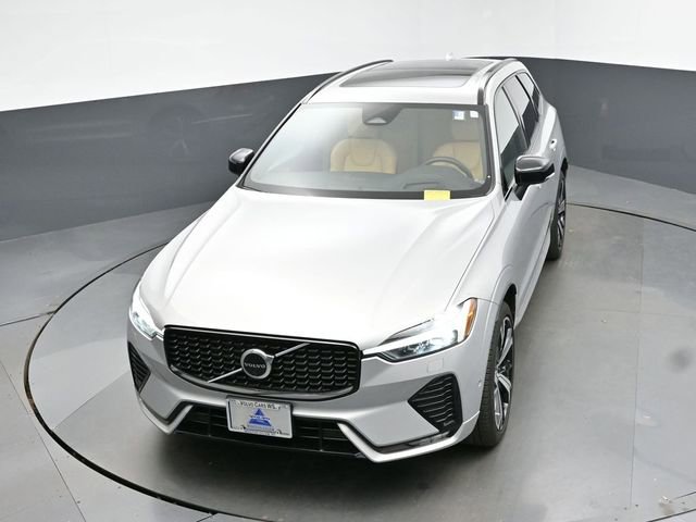 Used 2023 Volvo XC60 B6 Ultimate w/ Climate Package image 47