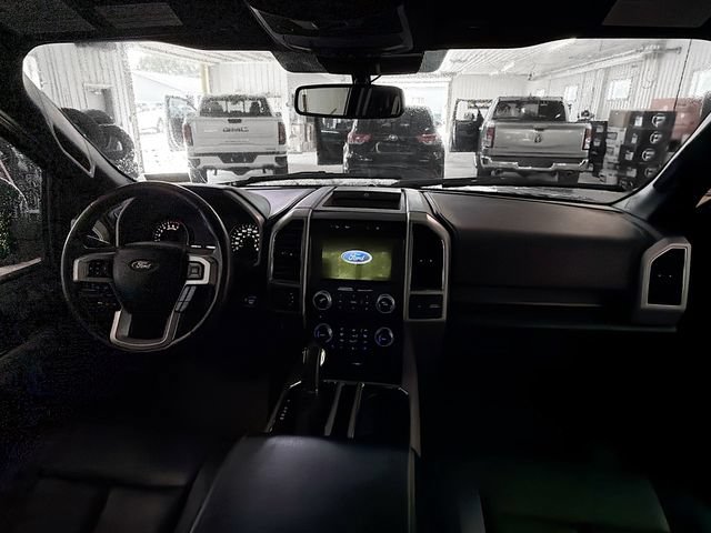 Used 2018 Ford F150 Lariat w/ Equipment Group 502A Luxury AWD/4WD image 10