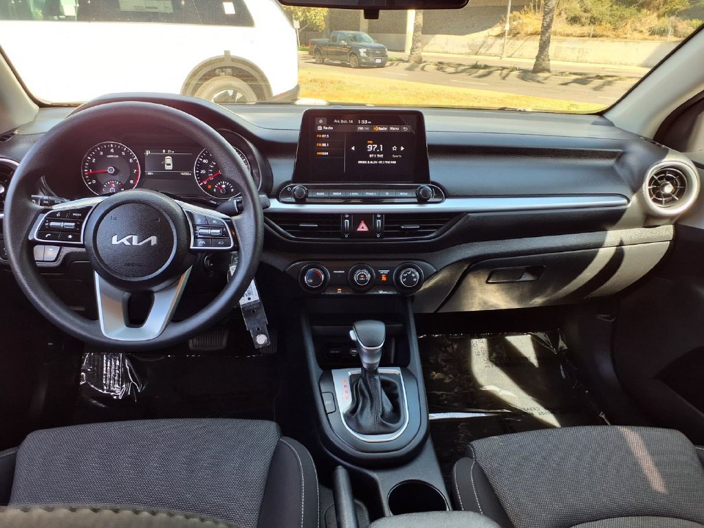 Certified 2024 Kia Forte LXS FWD image 14