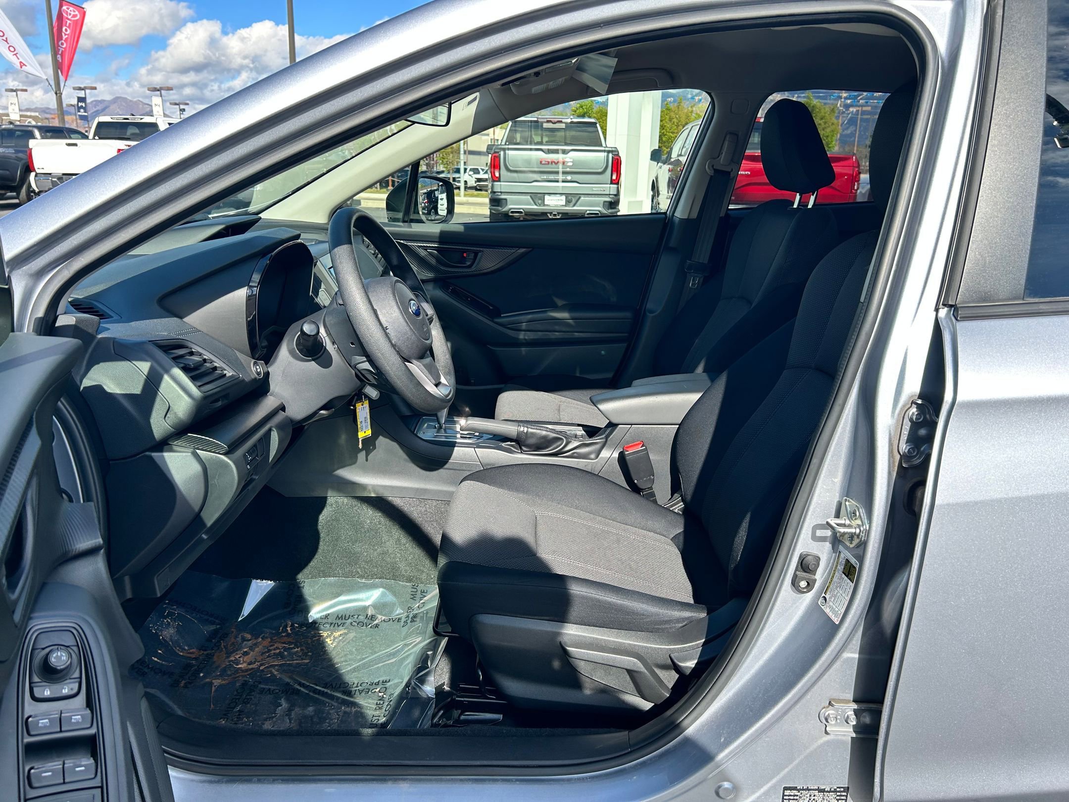 Used 2021 Subaru Crosstrek 2.0i image 11